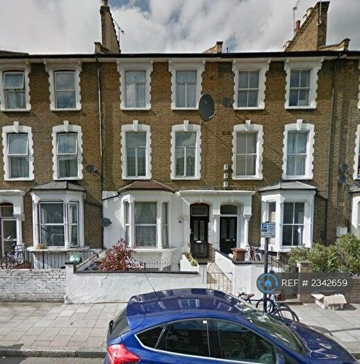 3 Bedroom Flat To Rent In Graham Road, London, E8