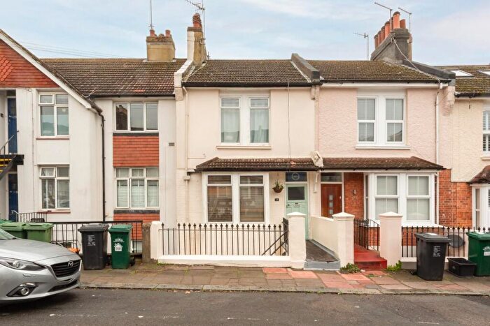 2 Bedroom Flat For Sale In Bonchurch Road, Brighton, BN2