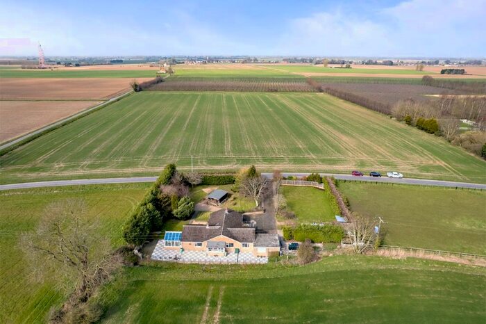 4 Bedroom Detached Bungalow For Sale In Fitton End Road, Newton, Wisbech, Cambs, PE13