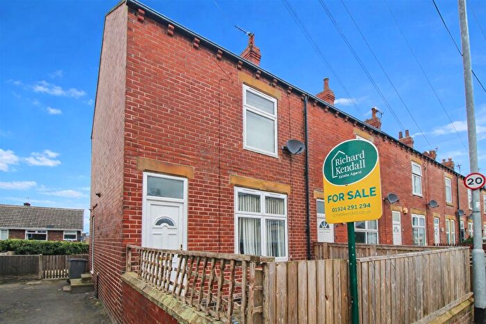 2 Bedroom End Of Terrace House For Sale In Main Street, East Ardsley, Wakefield, WF3