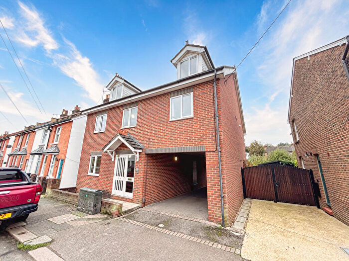 2 Bedroom Apartment To Rent In Victoria Road, Redhill, RH1