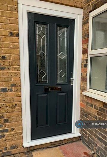 1 Bedroom Flat To Rent In Short Street, Chatham, ME4