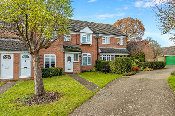 3 Bedroom Terraced House For Sale In Old School Close, Codicote, Hitchin, SG4