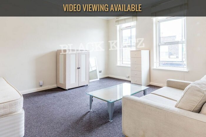 2 Bedroom Flat To Rent In Dalston Lane, London, E8