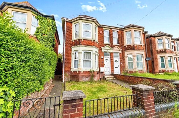 1 Bedroom Property To Rent In Portswood Road, Southampton, Hampshire, SO17