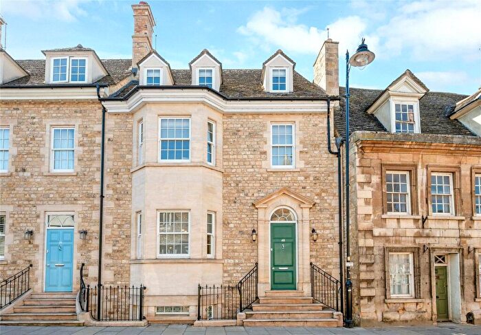 4 Bedroom Terraced House To Rent In Brownlow House, Stamford, PE9