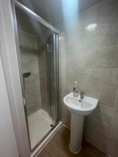 1 Bedroom Studio To Rent In London, IG11