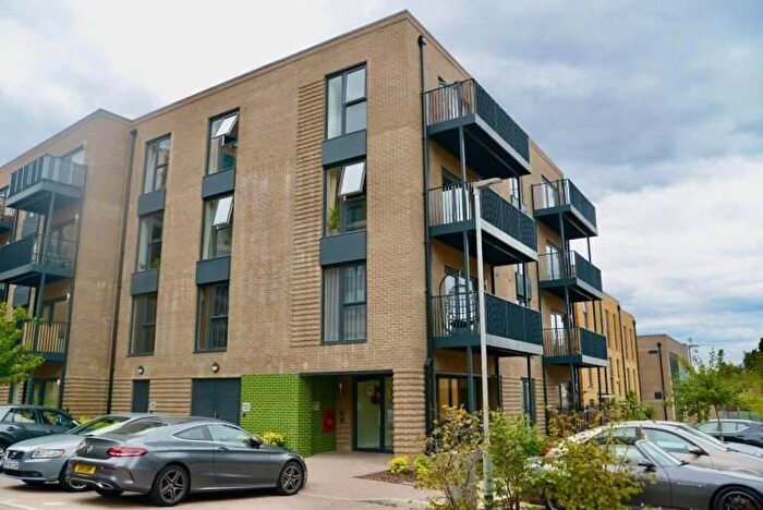 2 Bedroom Flat To Rent In Bowen Drive, London, SE7