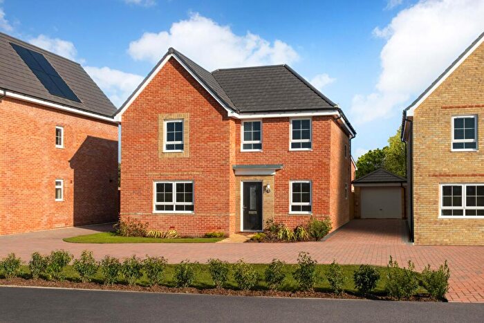 4 Bedroom Detached House For Sale In Stratford Drive Overstone, NN6