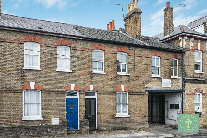 4 Bedroom Terraced House For Sale In High Street, Southgate, London, N14