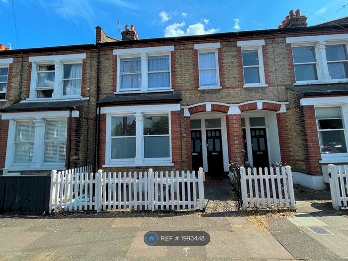 1 Bedroom Maisonette To Rent In Smeaton Road, London, SW18
