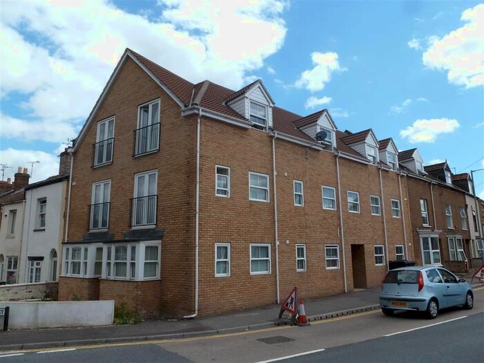 1 Bedroom Flat To Rent In Silver Street, Taunton TA1