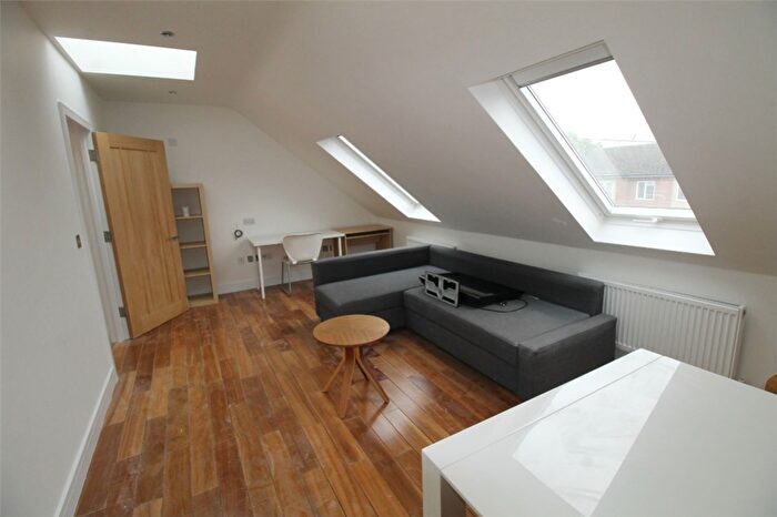 1 Bedroom Flat For Sale In Welldon Crescent Harrow, HA1
