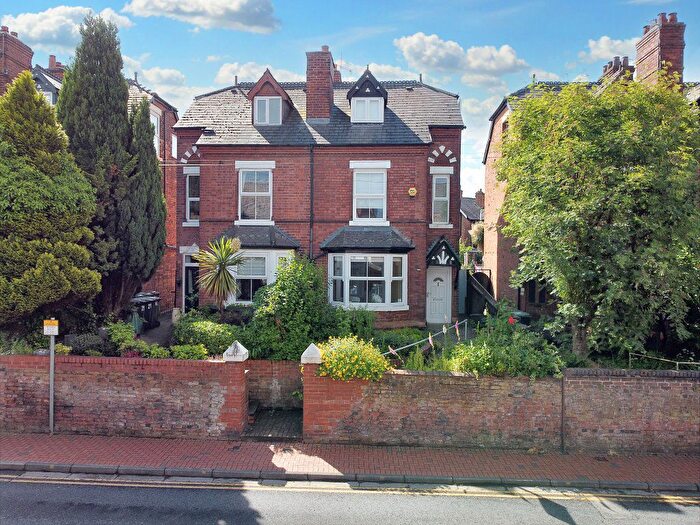 4 Bedroom Semi-Detached House To Rent In Derby Road, Stapleford, Nottingham, NG9