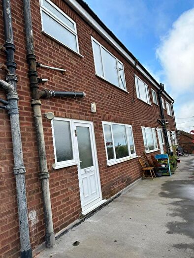 3 Bedroom Maisonette To Rent In Wendover Road, Rowley Regis, B65