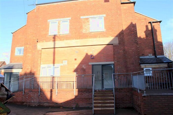 2 Bedroom Flat To Rent In West Bromwich Street, Walsall WS1