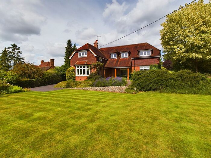 5 Bedroom Detached House For Sale In Hale Road, Wendover, Aylesbury, HP22