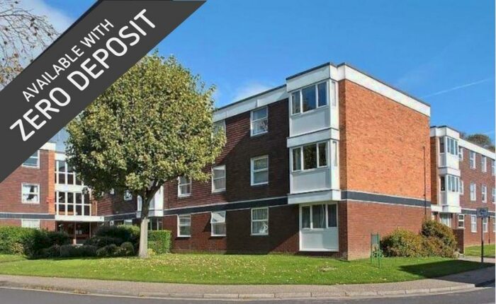 1 Bedroom Flat To Rent In Oaklands Court, Somerstown, Chichester, PO19