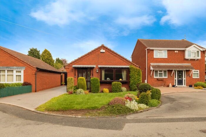 2 Bedroom Bungalow For Sale In Hazel Close, Bingham, Nottingham, Nottinghamshire, NG13