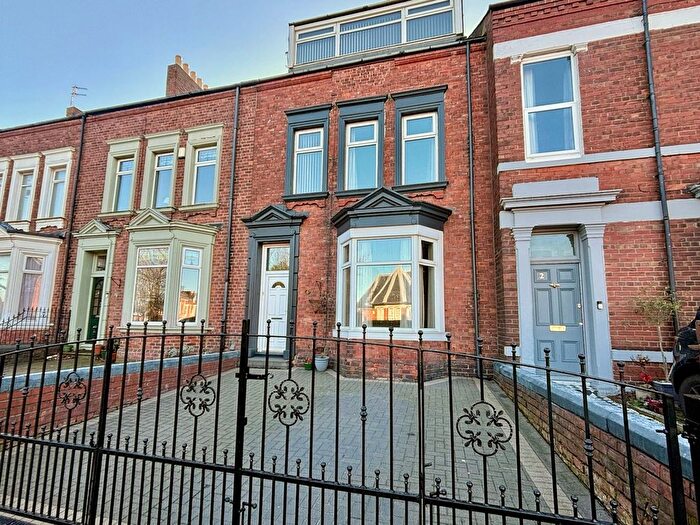 5 Bedroom Terraced House For Sale In Mowbray Road, South Shields, NE33