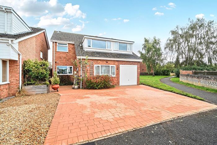 5 Bedroom Detached House For Sale In Abingdon, Oxfordshire, OX14
