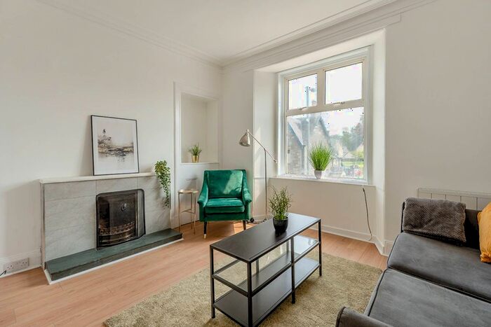 2 Bedroom Flat For Sale In Fassiefern, Main Street, Killin, FK21