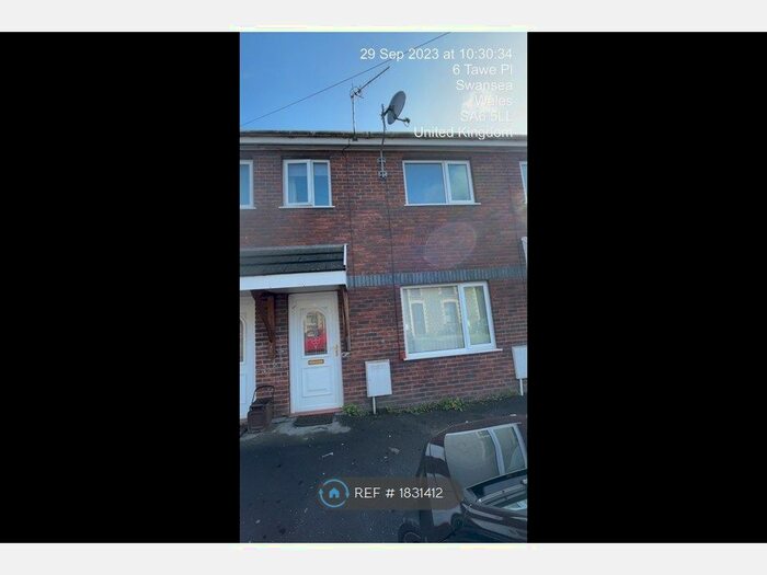 3 Bedroom End Of Terrace House To Rent In Tawe Place, Clydach, Swansea, SA6
