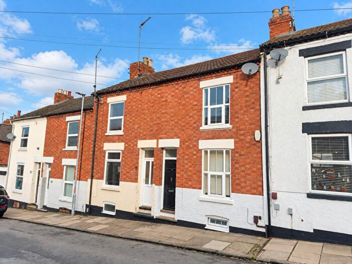 2 Bedroom Terraced House For Sale In Northcote Street, Semilong, Northampton, NN2