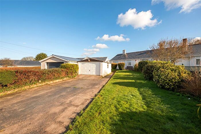 3 Bedroom Semi-Detached Bungalow For Sale In Stone Barton Close, Plympton, PL7