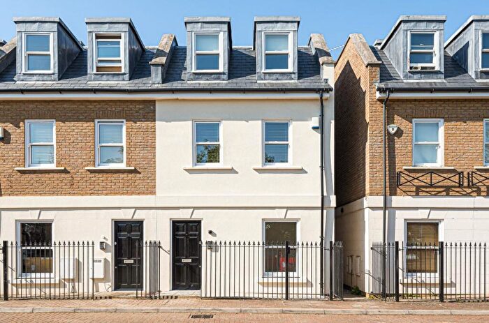 3 Bedroom Terraced House For Sale In Pagoda Grove, West Norwood, London, SE27