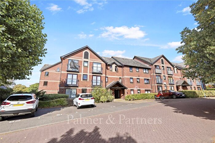 2 Bedroom Apartment To Rent In Claremont Heights, Colchester, Essex, CO1