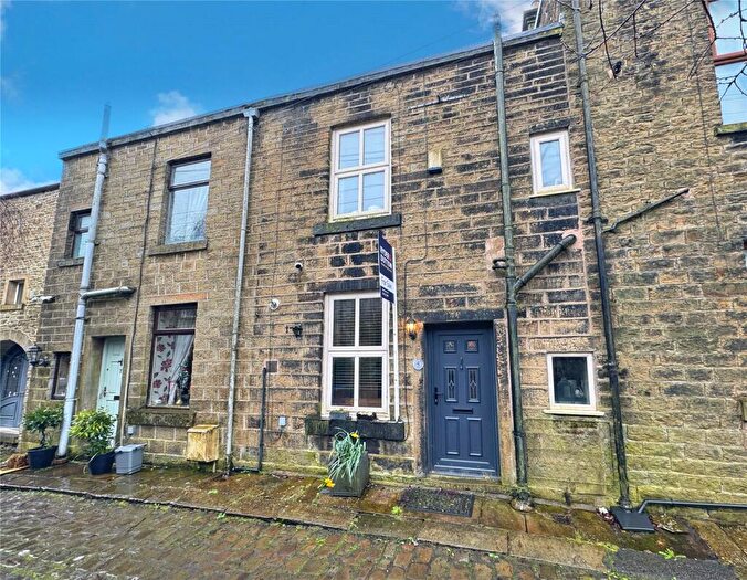 2 Bedroom Terraced House For Sale In Fairview, Rawtenstall, Rossendale, BB4