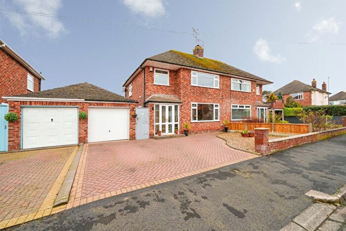 3 Bedroom Semi-Detached House For Sale In Escolme Drive, Wirral, CH49