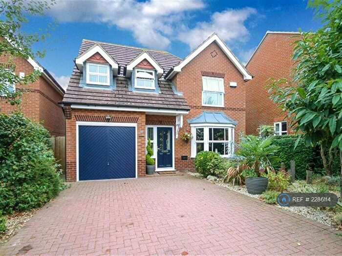 5 Bedroom Detached House To Rent In Portishead Drive, Milton Keynes, MK4