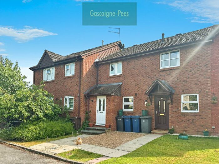 2 Bedroom Property To Rent In Wrecclesham, Farnham, GU10