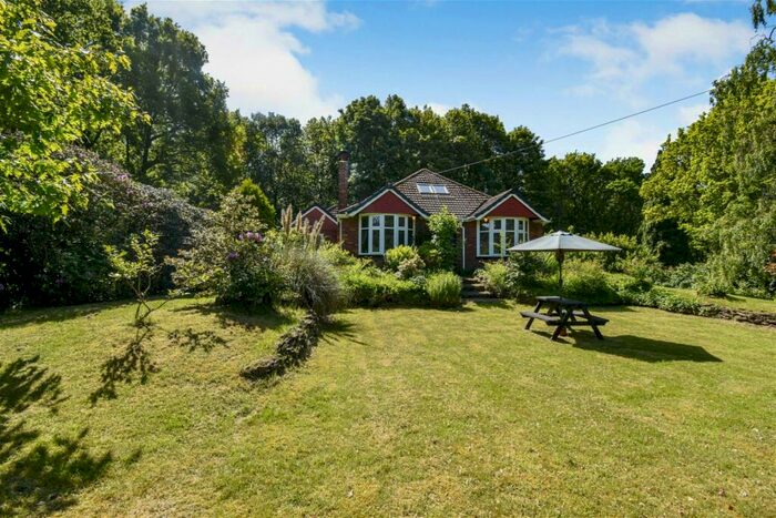 3 Bedroom Detached Bungalow For Sale In Holme Lane, Holme, Scunthorpe, DN16