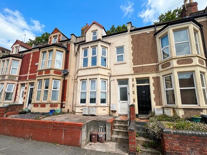 2 Bedroom Flat To Rent In Bedminster, St Johns Lane, BS3