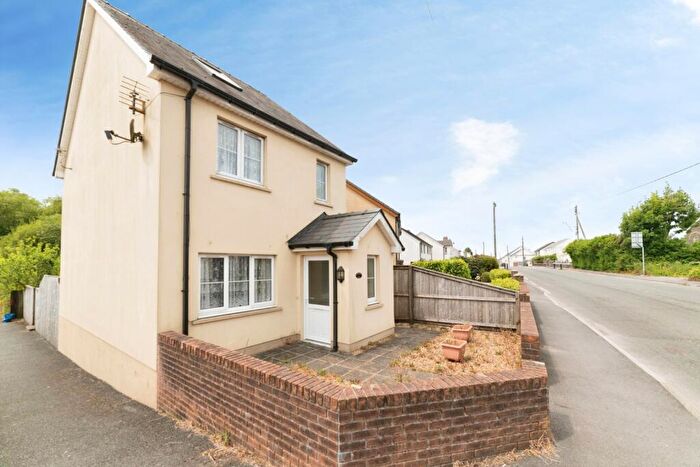 3 Bedroom Detached House For Sale In Carmarthen Road, Cross Hands, Llanelli, Carmarthenshire, SA14
