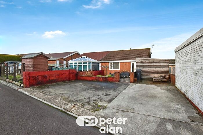2 Bedroom Semi-Detached Bungalow For Sale In Kidwelly Grove, Merthyr Tydfil, CF48