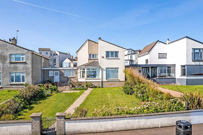 4 Bedroom Detached House For Sale In Lansdowne Crescent, Portrush, BT56