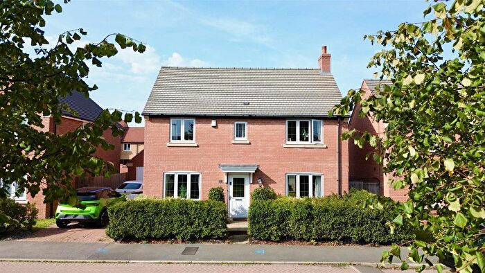 4 Bedroom Detached House For Sale In Highland Drive, Loughborough, LE11