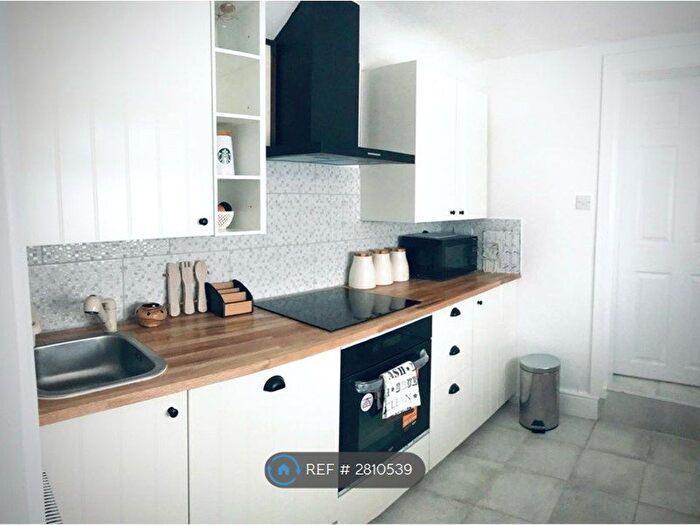 3 Bedroom End Terrace House To Rent In Enderley Street, Newcastle-Under-Lyme, ST5