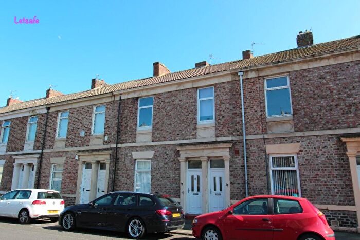 2 Bedroom Flat To Rent In Grey Street, North Shields. . **Great Location**, NE30