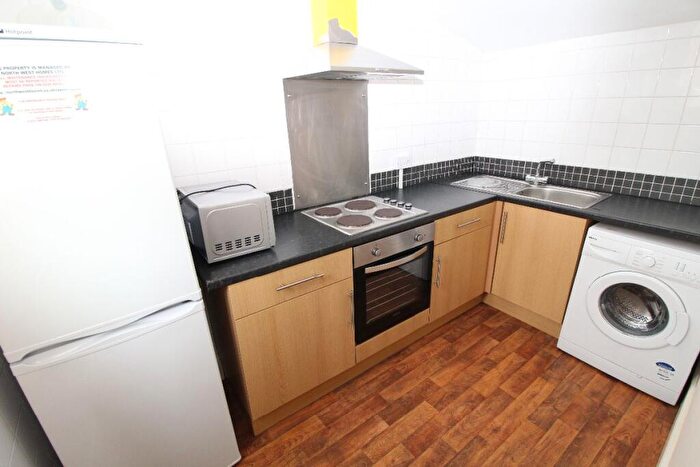2 Bedroom Flat To Rent In Plungington Road, Preston, Lancashire, PR1
