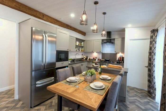 2 Bedroom Mobile Home For Sale In Ghants Lane, Hambleton, FY6