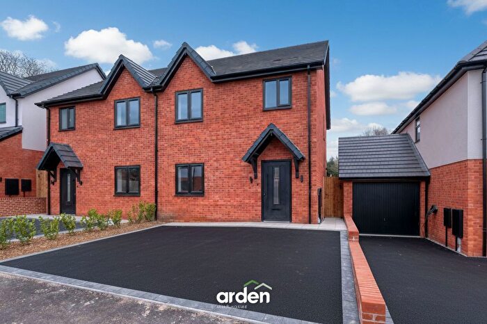 3 Bedroom Semi Detached House For Sale In Ailstone Mews, Old Birmingham Road, B60