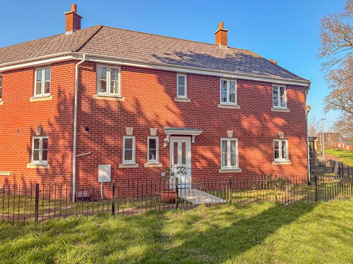 3 Bedroom Terraced House For Sale In Clyst Heath, Exeter, EX2