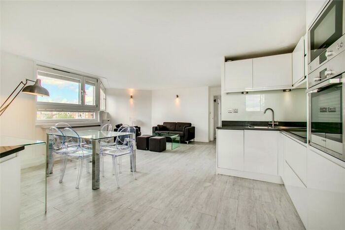2 Bedroom Apartment To Rent In Worlds End, London, SW10