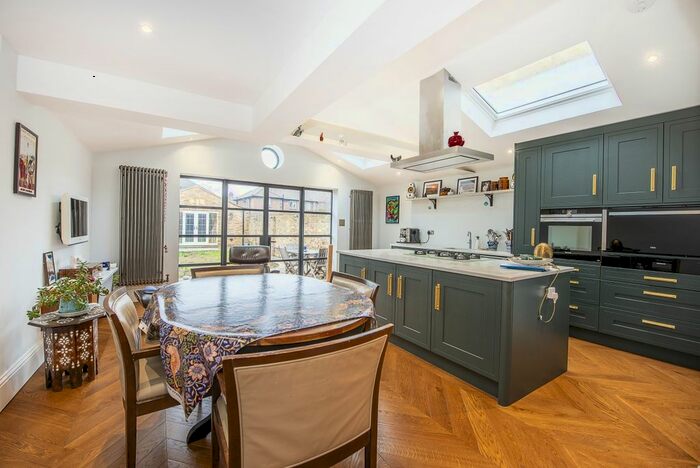 2 Bedroom Terraced House To Rent In Sheendale Road, Richmond TW9