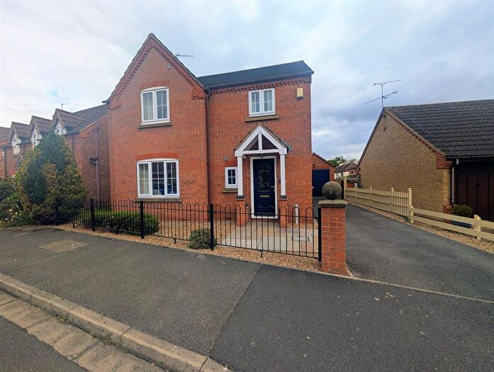 4 Bedroom Detached House For Sale In Cannon Close, Newark, NG24